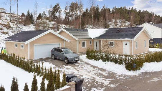 Villa, Rödjordsvägen 7, Sundstrand, Uddevalla