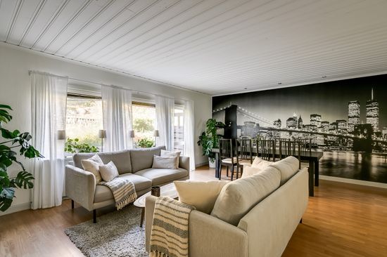 Radhus, Magasinvägen 21, Djurö By, Värmdö