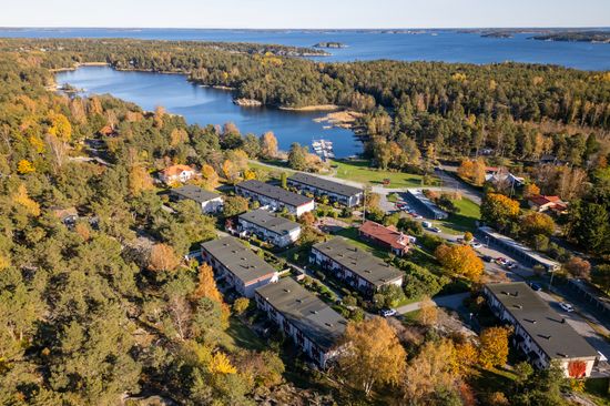 Radhus, Magasinvägen 21, Djurö By, Värmdö