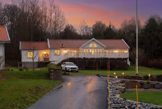 Villa, Grötån 154, Ljungskile, Uddevalla
