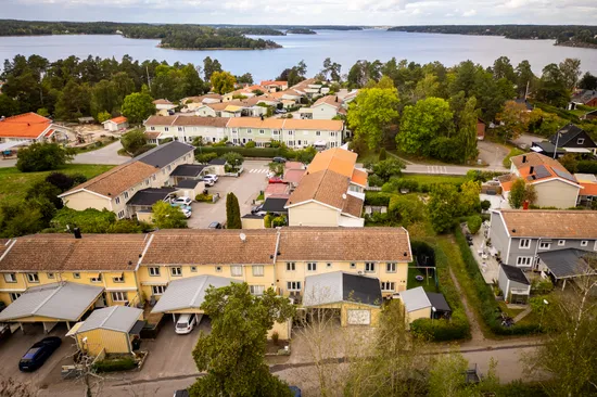 Radhus, Berglinds väg 25, Haghulta, Värmdö