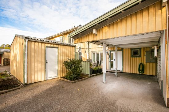 Radhus, Berglinds väg 25, Haghulta, Värmdö