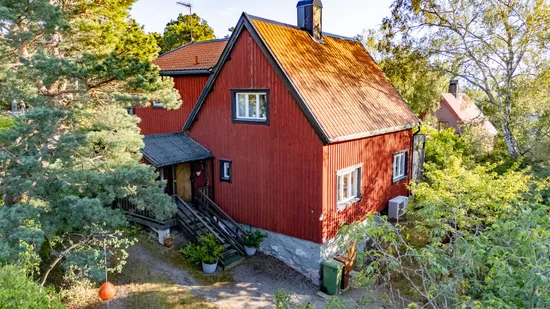 Villa, Skolgatan 18, Centrala Nynäshamn, Nynäshamn