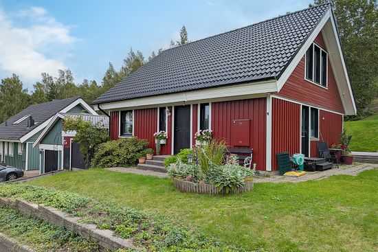 Villa, Ekspinnarvägen 19, Huddinge