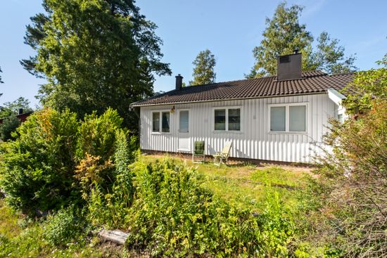 Villa, Kämpavägen 13, Hanviken/Trollbäcken, Tyresö