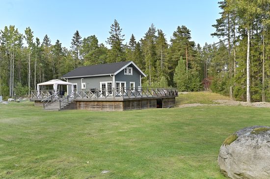 Villa, Röruddsvägen 24, Skenora, Värmdö