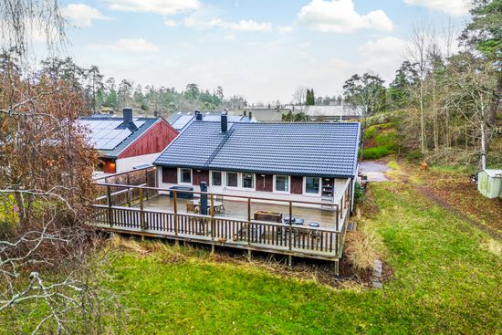 Villa, Örnsätrabacken 170, Sätra - Skärholmen, Stockholm