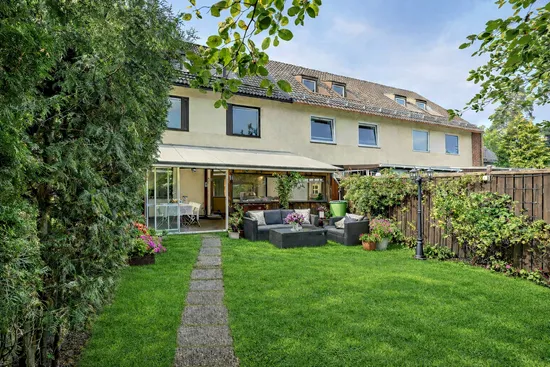 Villa, Radhus, Eksätravägen 52, Bredäng - Mälarhöjden, Stockholm