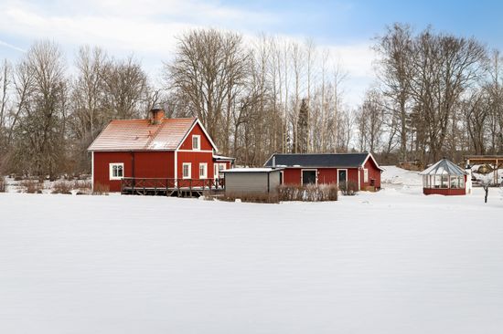 Villa, Målsta Klinten 32, Bälinge, Uppsala