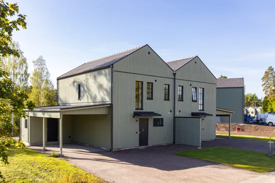 Radhus, Kumlagårdsvägen 5B, Hovsta, Örebro