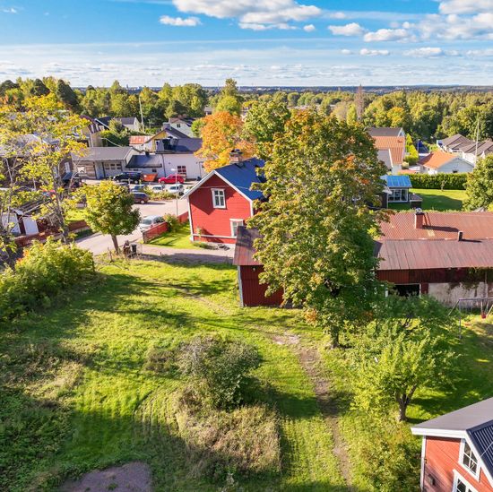 Tomt, Tomt på Odenvägen, Bomhus, Gävle