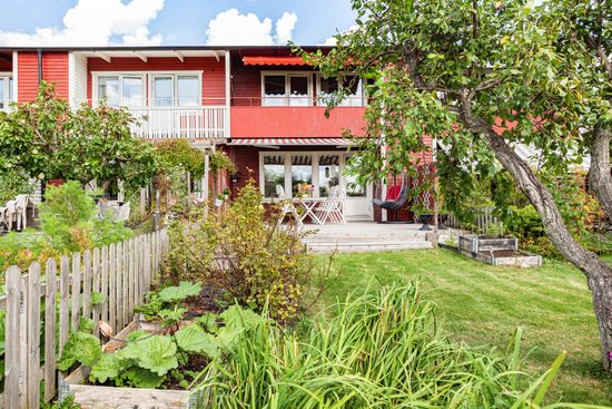 Villa, Radhus, Ribbakroken 4, Lerum - Stenkullen, Lerum