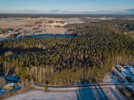 Tomt, Markimvägen 32, Markim, Vallentuna