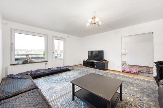 Bostadsrätt, Tenstavägen 22, Vån 1, Spånga/Tensta, Stockholm