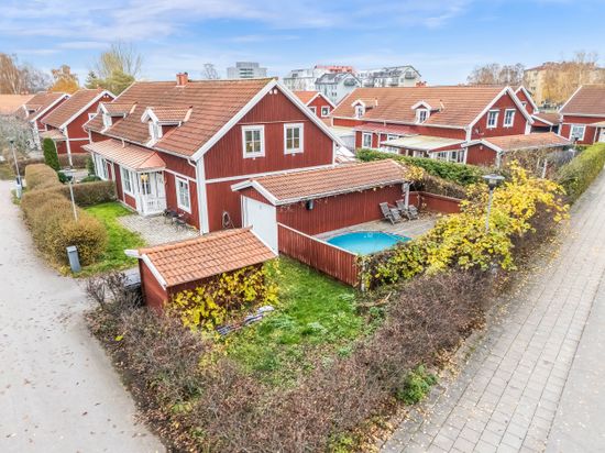 Villa, Rågången 54, Sandbyhov, Norrköping