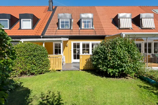 Villa, Radhus, Margaretavägen 30C, Täby Kyrkby, Täby