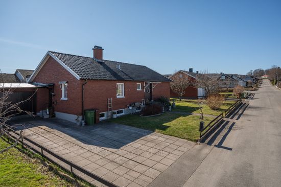 Villa, Vallmogatan 7, Väster, Hjo