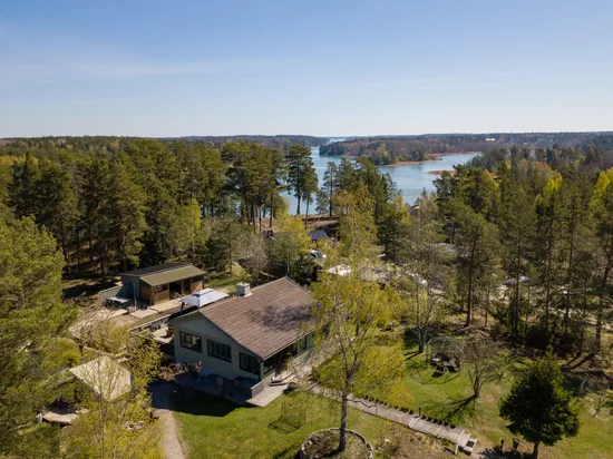 Villa, Ankarboms väg 14, Oxön, Värmdö