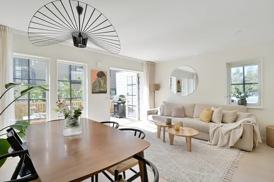 Radhus, Ormbackavägen 79, Skälby, Järfälla