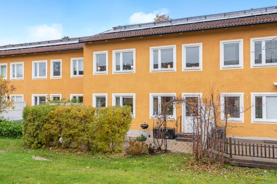 Bostadsrätt, Radhus, Starbovägen 38, Vällingby Nälsta, Stockholm