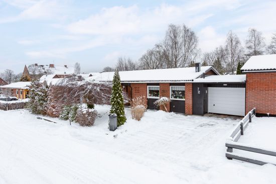 Villa, Radhus, Slåttergatan 7, Åker, Nässjö