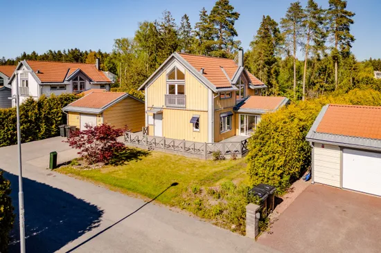 Villa, Kiselvägen 8, Skörby, Håbo