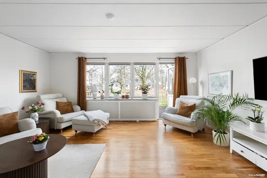 Radhus, Damastgatan 30, Brämhult, Borås