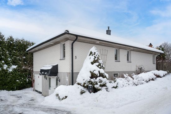 Villa, Genvägen 5, Storgärdet, Strängnäs