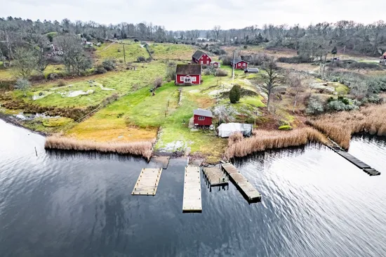 Villa, Bjärnösundsvägen 320-23, Bjärnö, Karlshamn
