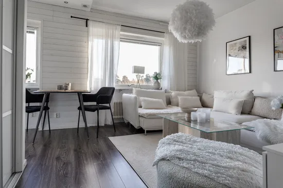 Bostadsrätt, Karlstorpsvägen 121, Karlstorp, Trollhättan