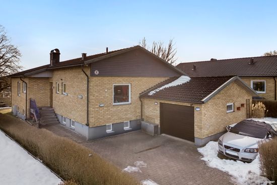Villa, Trädgårdsgatan 8, Hulta, Borås