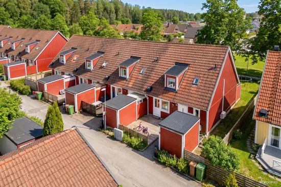 Villa, Brunnsvägen 35, Johannisdal, Köping