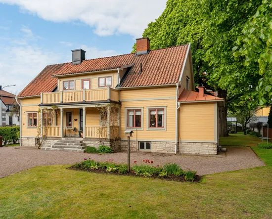 Villa, Richerts gata 8, Centrum, Skövde