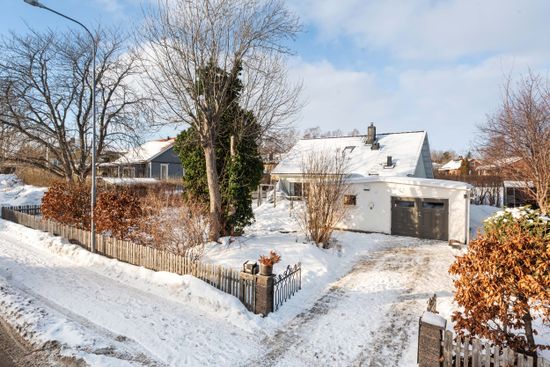 Villa, Drottning Kristinas väg 42, Kvisthamra, Norrtälje