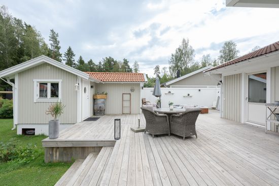 Villa, August Erikssons väg 10, Västra Skärgårdsstad, Österåker