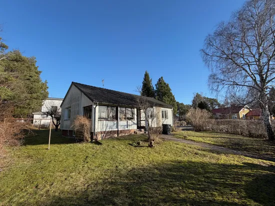 Villa, Björkebyvägen 10, Barkarby, Järfälla