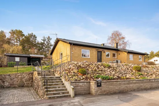 Villa, Forsbäcksvägen 6, Centrala Hisingen - Helgered, Göteborg