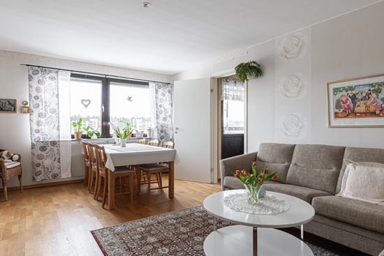 Bostadsrätt, Släggkastargatan 8, Rönnby, Västerås