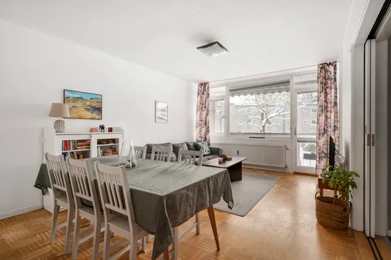 Bostadsrätt, Duvedsvägen 17, Vällingby Centrum, Stockholm