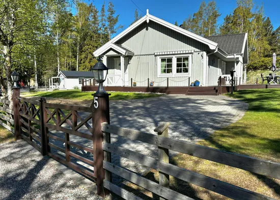 Villa, Malmvägen 5, Ingarö Björkvik/Klacknäset, Värmdö