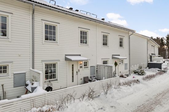 Bostadsrätt, Radhus, Kaveldunsvägen 2E, Löttingelund, Täby