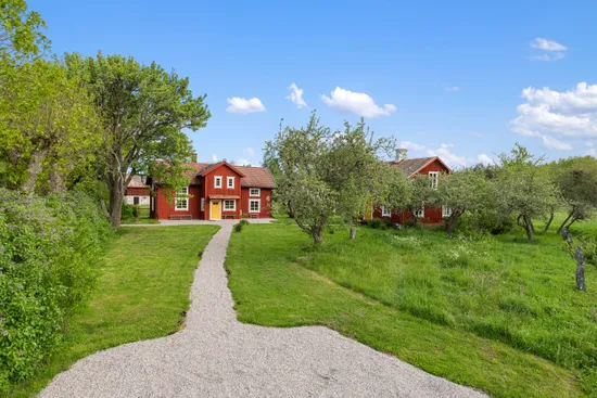 Villa, Norrbyvägen 28 - 30, Rö, Norrtälje