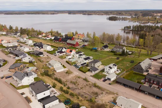 Tomt, Skogsbrynsvägen 33, Edsgatan, Karlstad