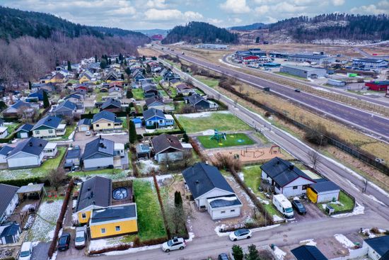 Villa, Frälsegårdsvägen 4, Lilla Edet