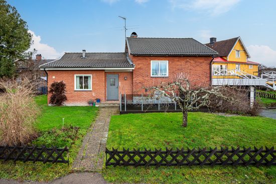 Villa, Näsbygatan 7A, Frövi, Lindesberg