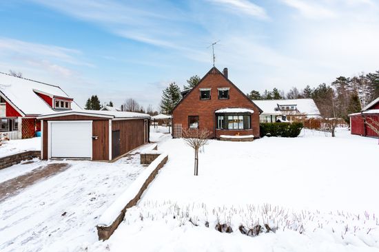 Villa, Symfonivägen 5, Stadsskogen 1, Lindesberg