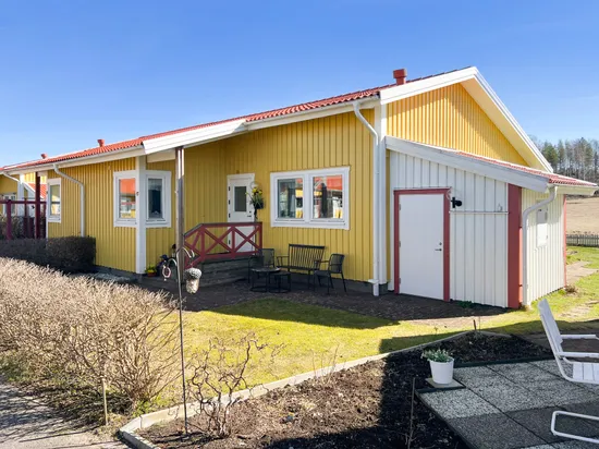 Bostadsrätt, Radhus, Krokanvägen 17, Lena/Östadkulle, Vårgårda