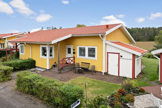 Radhus, Krokanvägen 17, Lena/Östadkulle, Vårgårda