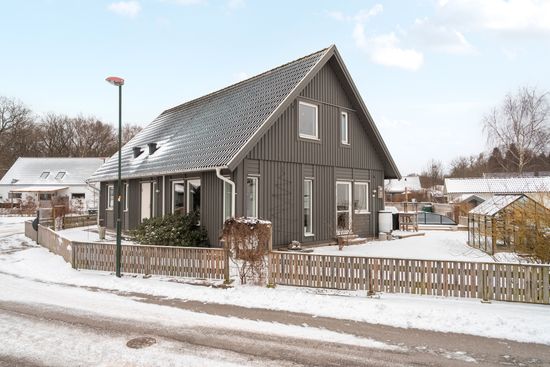 Villa, Margits väg 8, Höör - Centralt, Höör