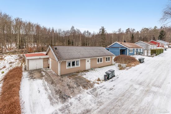 Villa, Fågelsångsvägen 13, Åsljunga, Örkelljunga